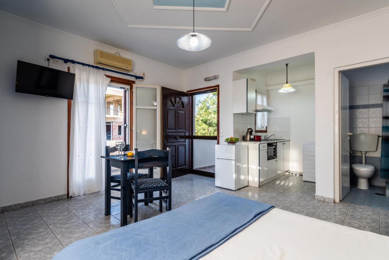 Kleo΄S Appartment Adamantas  Exterior photo